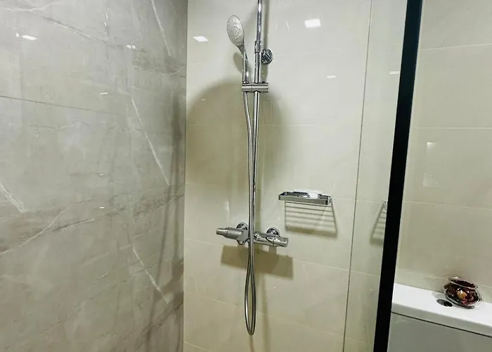 7ff Cozy 1br Park Mckinley West Near Bgc & Venice Mall Appartement Manille