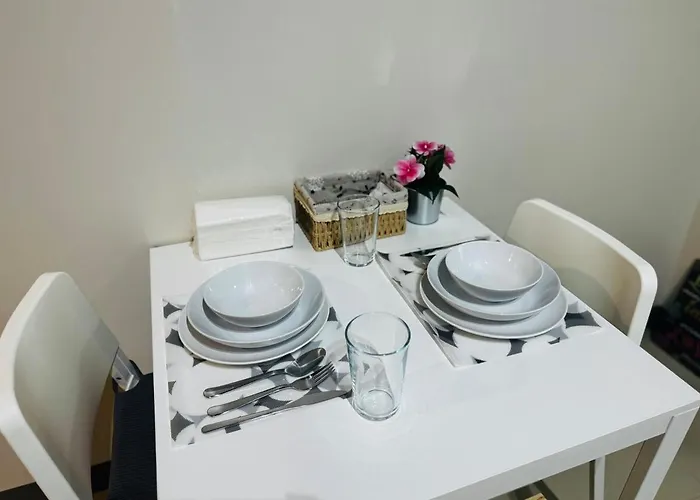 7ff Cozy 1br Park Mckinley West Near Bgc & Venice Mall * Manille