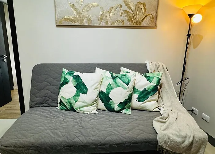 Appartement 7ff Cozy 1br Park Mckinley West Near Bgc & Venice Mall *